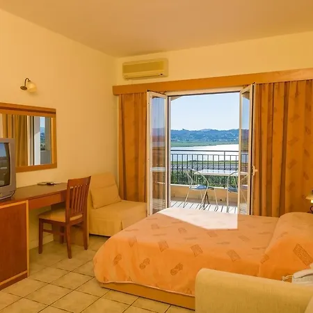 Отель Corfu Hellinis 3*