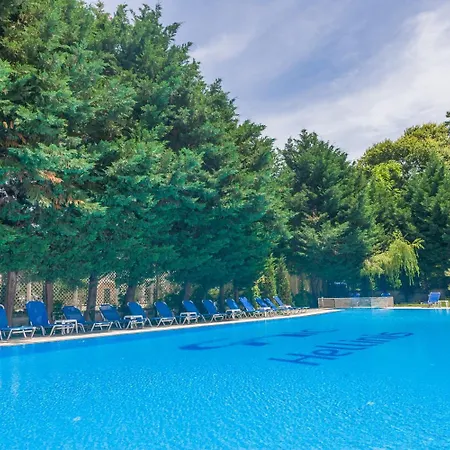 Отель Corfu Hellinis 3*