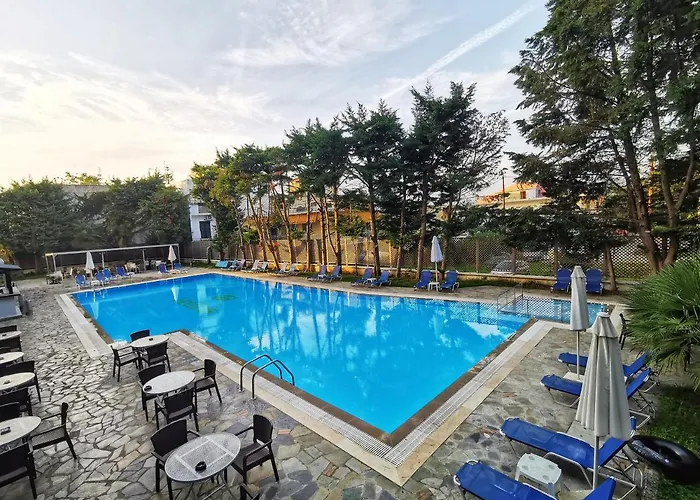 Corfu Hellinis 酒店 卡诺尼