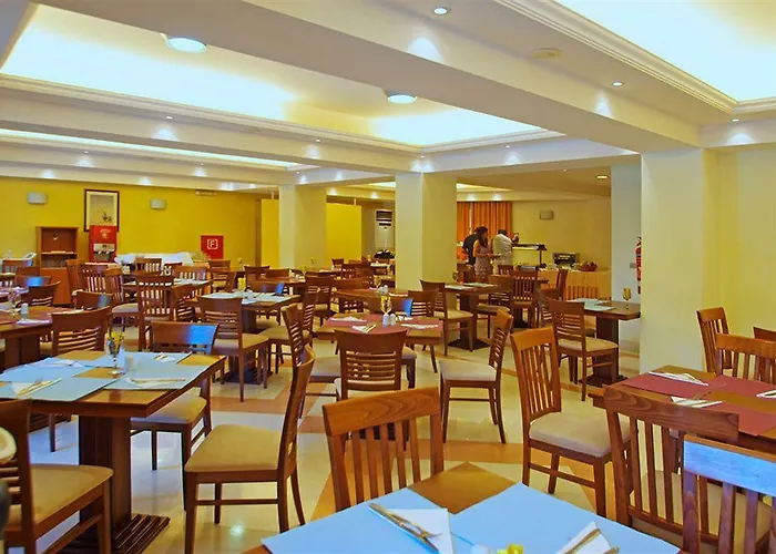 Corfu Hellinis 酒店
