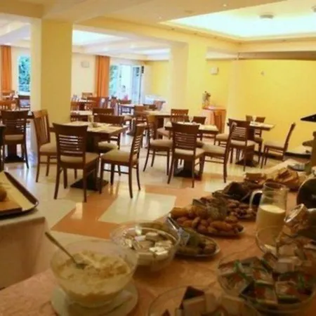 Corfu Hellinis 3* 카노니