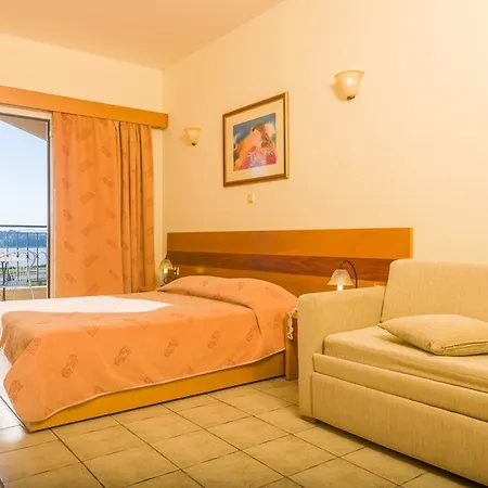 호텔 Corfu Hellinis 3*