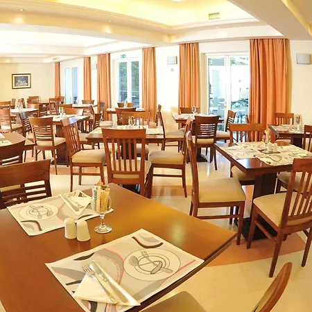 Corfu Hellinis 3*