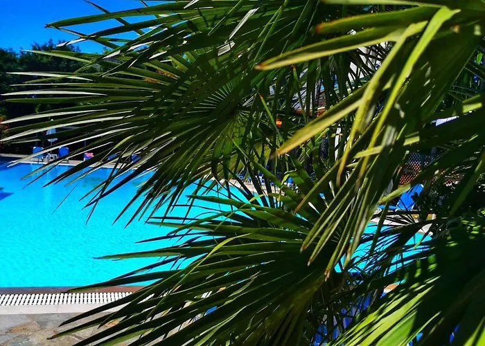 ελληνίς Ξενοδοχείο 3*