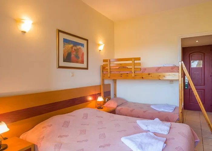 ελληνίς Κανόνι